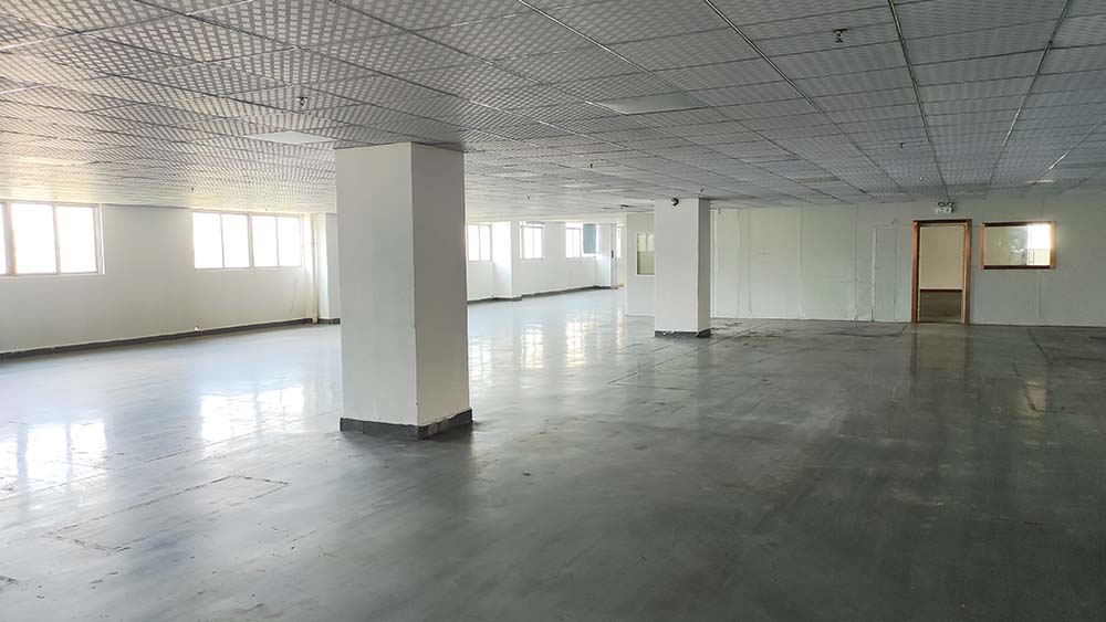 B棟三樓2000平方 (2)-1000.jpg